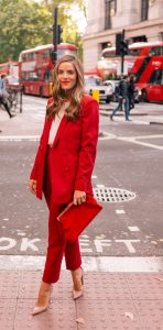 outfit laurea inverno tailleur rosso