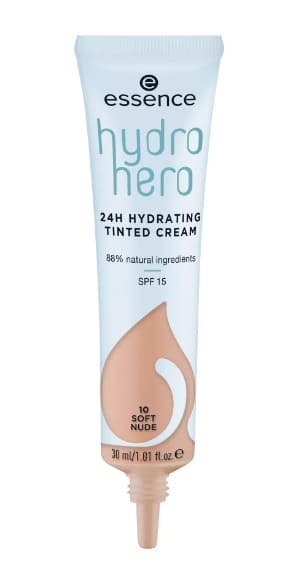 recensione crema colorata essence hydro hero 24H